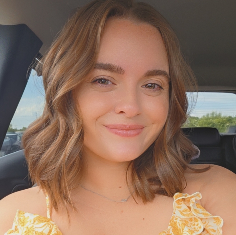 Meet your Posher, Mikayla